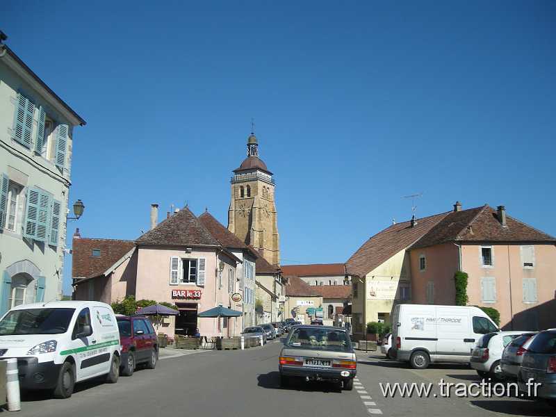 2011_CVAAM_35ans_15_Domaine_Viticole (1).JPG - 35 Ans du CVAAM, sortie dans le Doubs et le Jura, du 26 Avril au 1er Mai 2011, en route vers le Domaine Viticole de la Pinte à Arbois